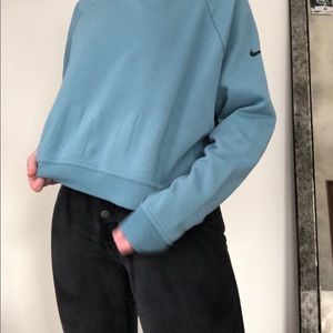 Nike Dry Fit Crop Top